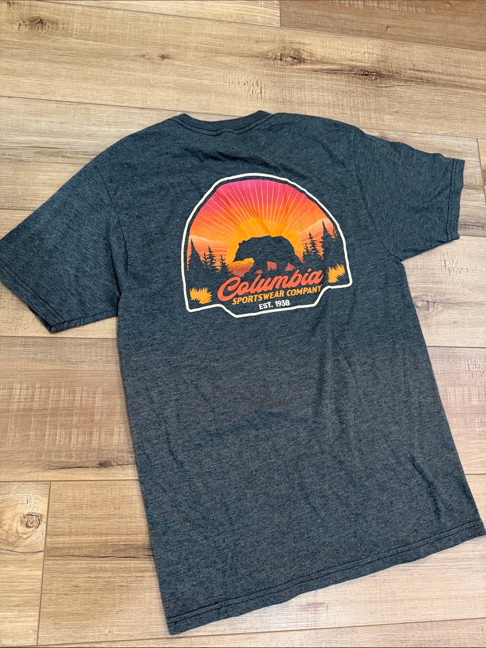 Columbia Men's Charcoal Heather Tee with Sunset Bear Graphic